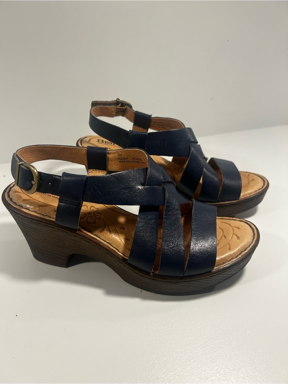 Børn Navy Blue Leather Strappy Platform Wedge Sandals Women’s Size 6M F22834
